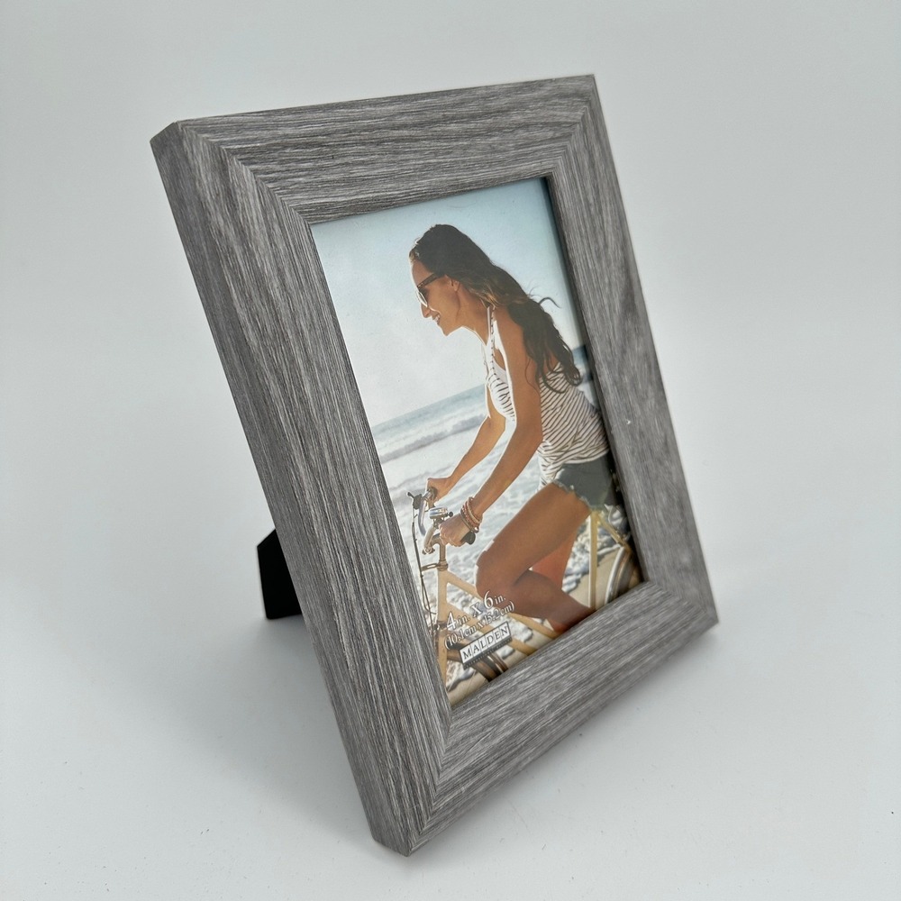 Malden International Designs 4x6 Gray Wood Grain Picture Frame Tabletop Wall